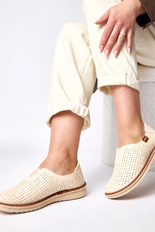 Kreminas caurspīdīgi puszābaki Rosa