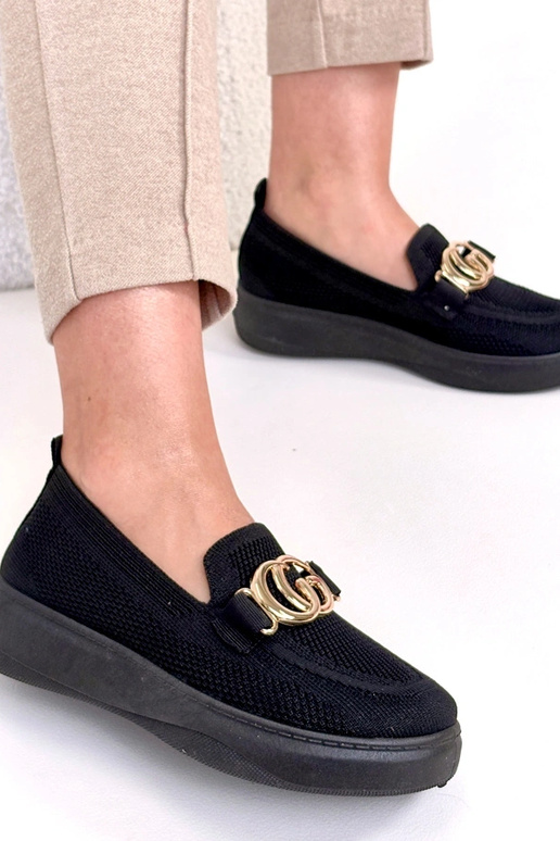 Melnas ievelkamie auduma sporta apavi...