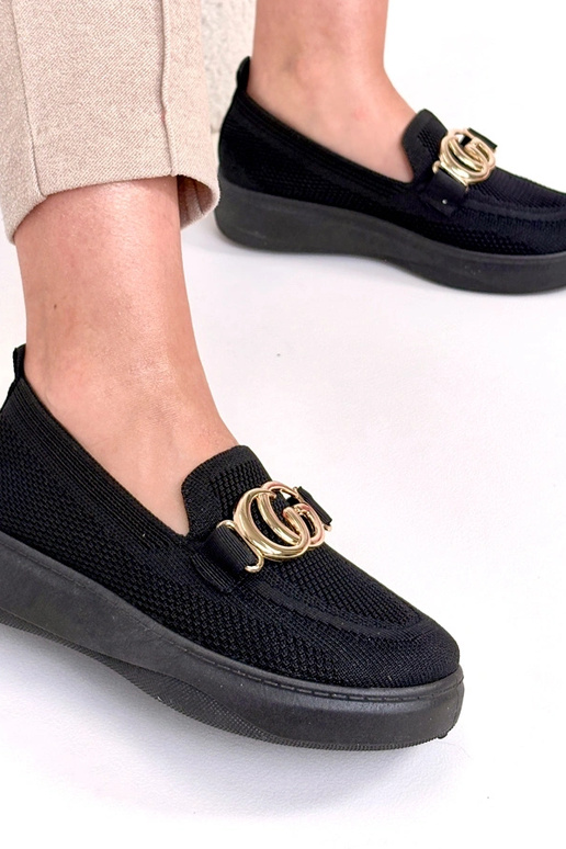 Melnas ievelkamie auduma sporta apavi...