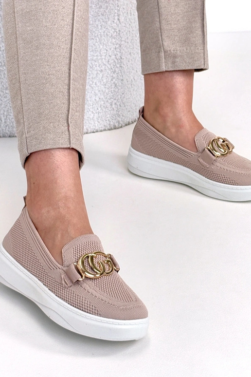 Rozā ievelkamie auduma sporta apavi...