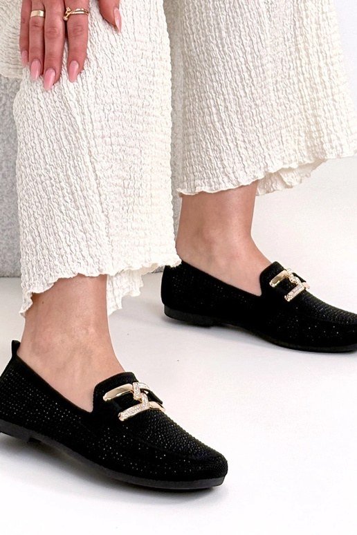 Melni mokasīni, rotāti ar cirkoniem...