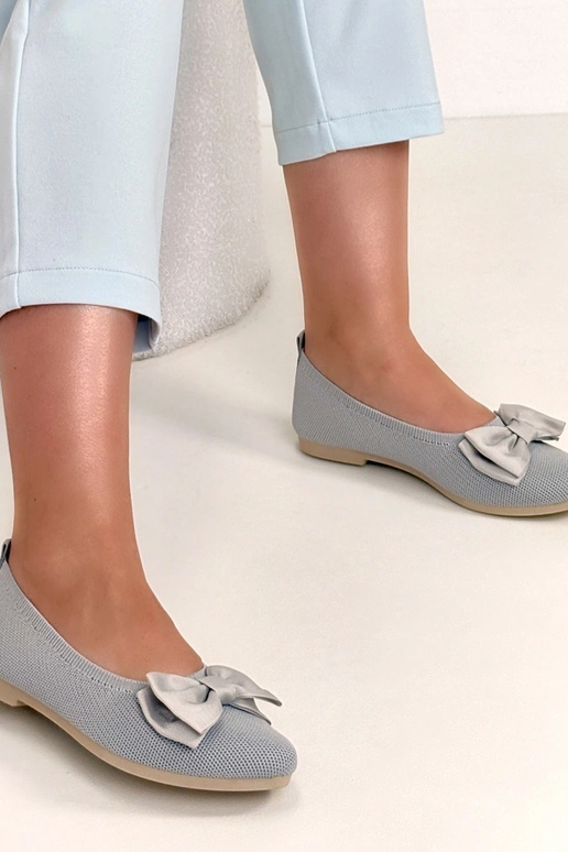 Pelēki auduma balerīnas ar lentīti...