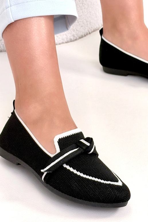 Melnas auduma balerīnas ar šņorītēm...