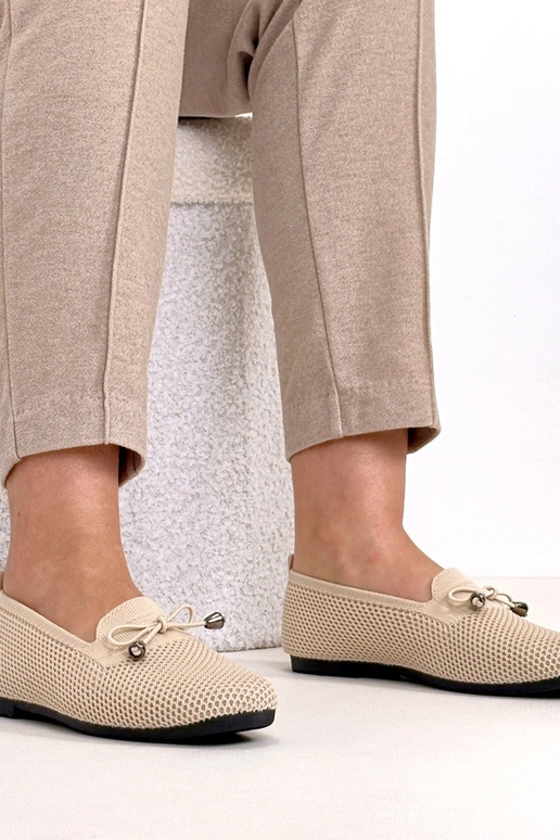 Smilšu krāsas auduma mokasīni ar...