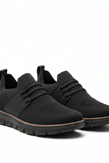 Melni vīriešu sporta apavi... 2