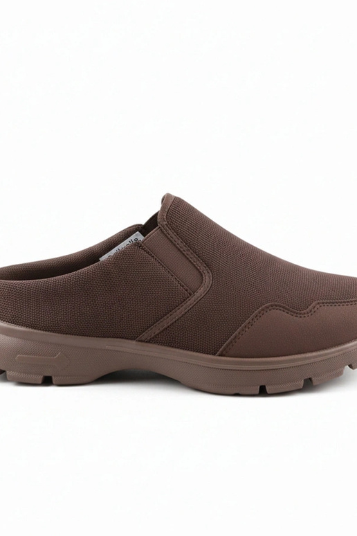 Brūni vīriešu zemi sporta apavi bez...