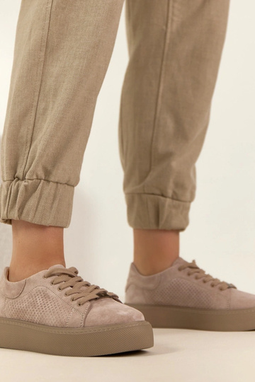 Smilšu krāsas ādas sporta... 2