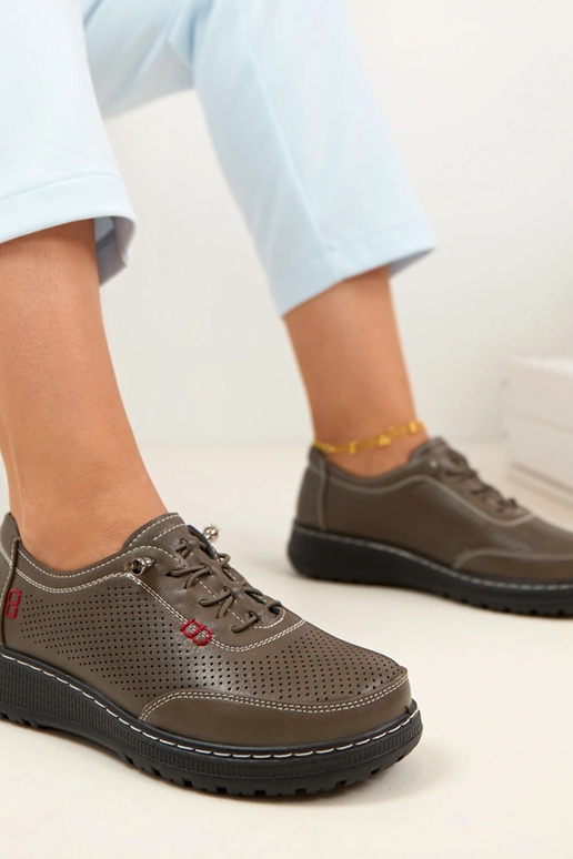 Pelēki caurumiņi puszābaki Solenne