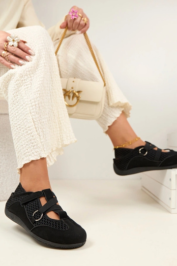 Melnas sporta stila...