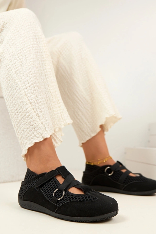 Melnas sporta stila balerīnas apavi...