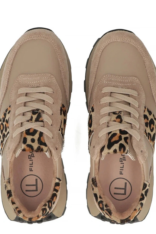 Smilšu ādas apavi uz platformas Filippo