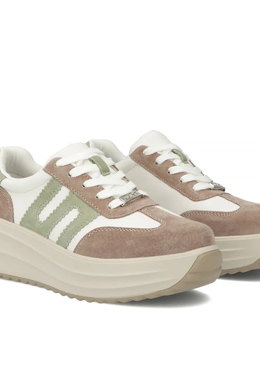 Smilšu ādas apavi uz platformas Filippo