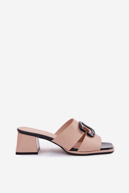 Sieviešu čības ar izgriezumiem un sprādzēm uz papēžiem Vinceza 62284 smilškrāsas