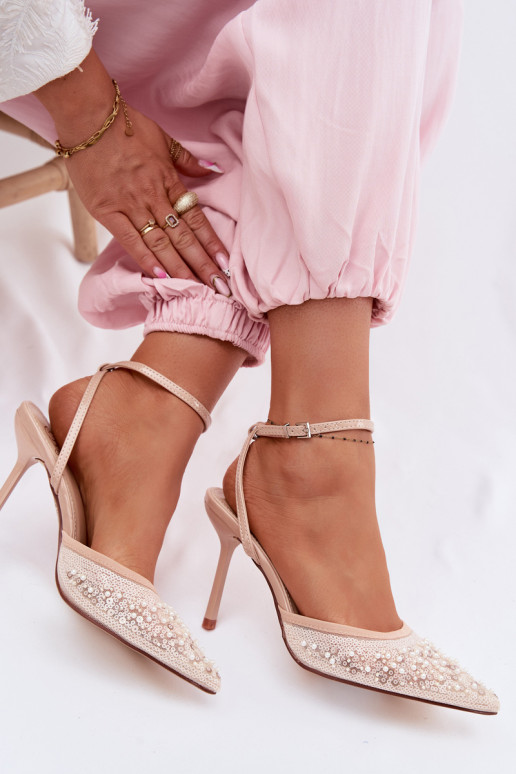 Sieviešu basenes ar papēdi Dekorēts ar fliteriem I Koraļļiikami smilšu krāsas Nedira