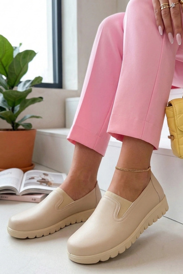 Smilšu krāsas ievelkamie... 2