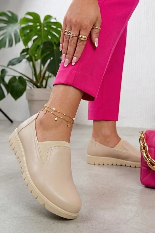 Smilšu krāsas ievelkamie puszābaki ar...