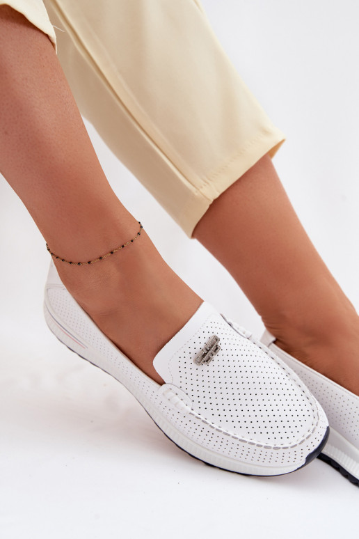 sieviešu mokasīniIeslēgtsturalnej Skóry baltas krāsas Demela