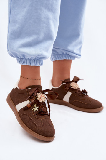 Šokolādes krāsas sieviešu sporta apavi ar skaistiem akcentiem Lelora 2