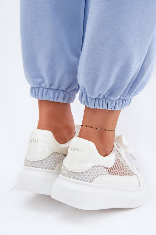 Āda Sneakers modeļa apavi Sieviešu Ar Dekorāciju GOE TT2N4010 baltas krāsas