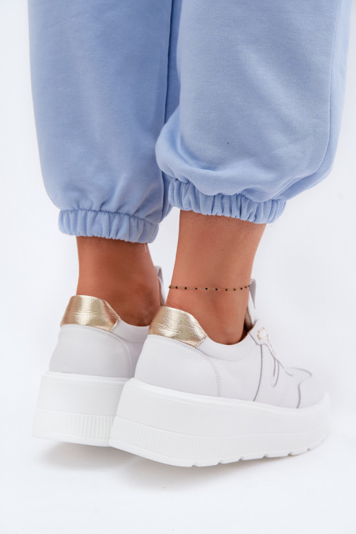 Ādas sieviešu sporta apavi ar platformu Vinceza 39976 baltas