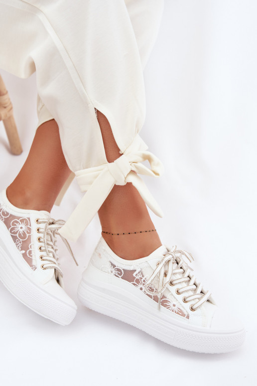 sieviešu puszābaki ar mežģīnēm ar platformu Lee Cooper LCIN-26-44-4480 baltas krāsas