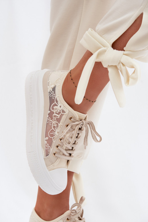 sieviešu puszābaki ar mežģīnēm ar platformu Lee Cooper LCIN-26-44-4481 smilšu krāsas