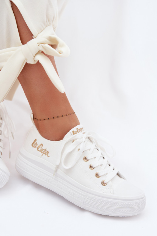 brīvā laika apavi ar platformu Lee Cooper LCIN-26-44-4482 baltas krāsas