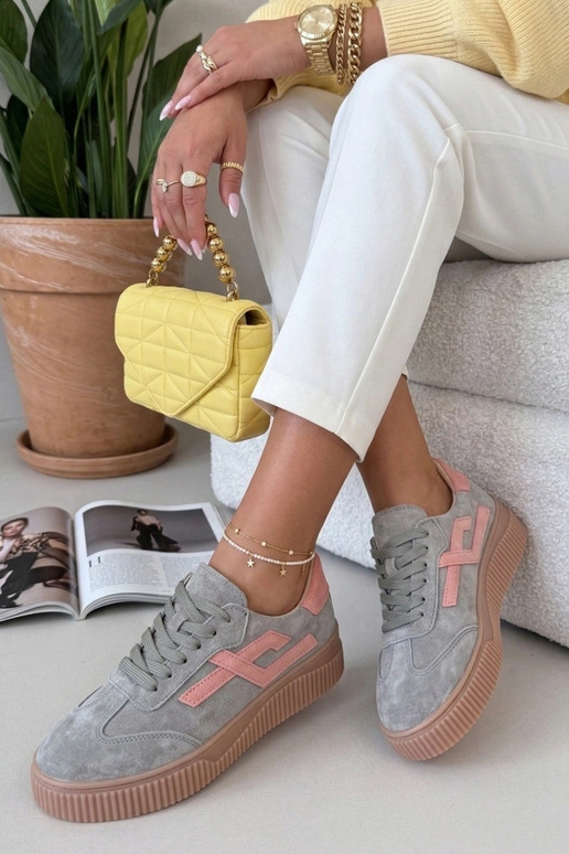 Zaļi sporta apavi no dabīgās ādas...