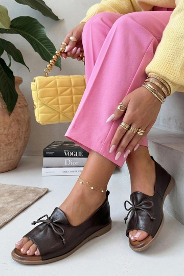 Brūni ādas balerīnas ar...