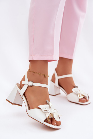 Sieviešu basenes Ar greznu Puķe Vinceza 20283 baltas krāsas 2