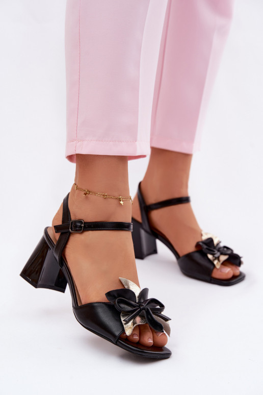 Sieviešu basenes Ar greznu Puķe Vinceza 20283 melnas krāsas