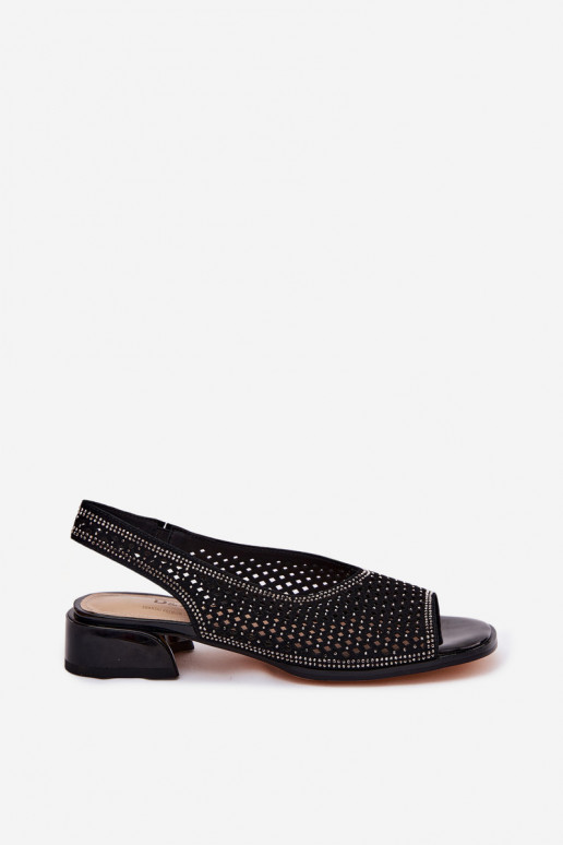 Dekorētas Ažūra basenes Sieviešu zamšādas Klockā D&A CR61-3131 melnas krāsas