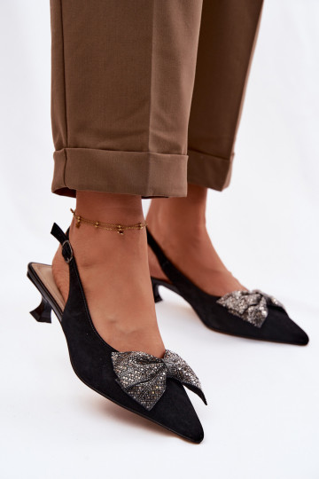 Āda Zamšādas basenes ar bantītēm ar papēdi D&A CR61-3130 melnas krāsas 2