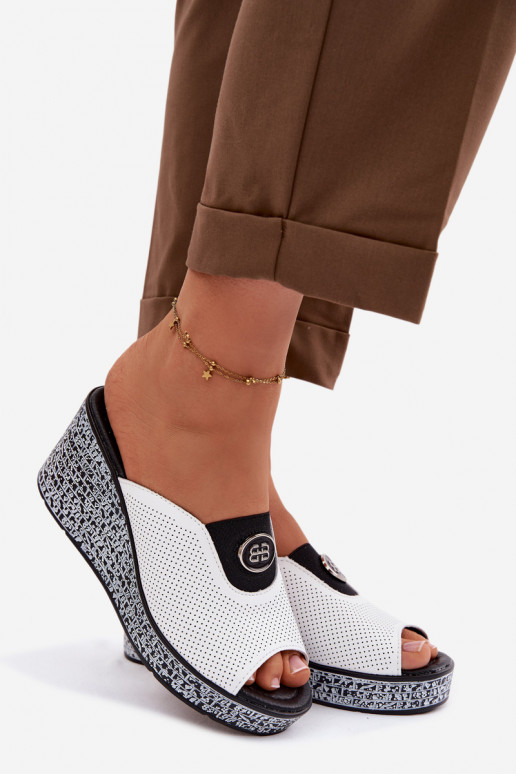 Čibas no dabīgas ādas ar platformu ar ornamentiem S.Barski LR61-7011 baltas krāsas