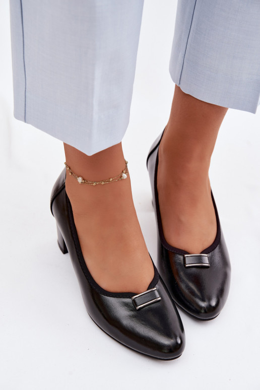 Kurpes ar papēdi Vinceza 58622 melnas krāsas