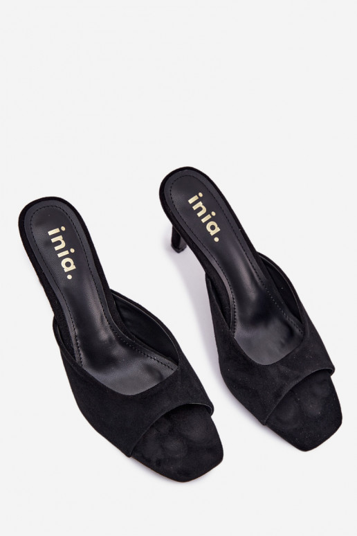 sieviešu čības Ieslēgts Smukłym Obcasie melnas krāsas Revina