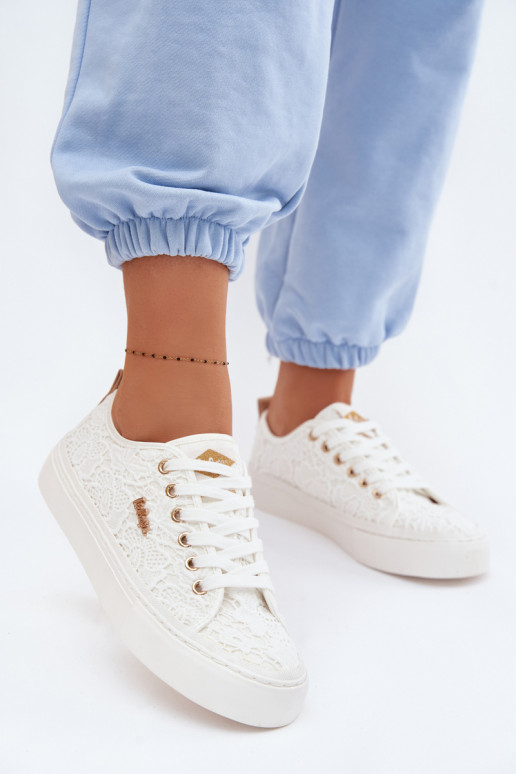 sieviešu puszābaki ar mežģīnēm Lee Cooper LCIN-26-02-4060 baltas krāsas