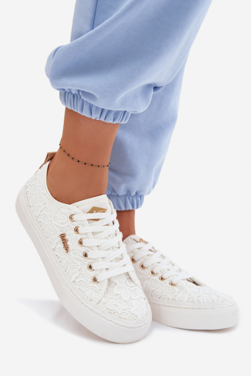 sieviešu puszābaki ar mežģīnēm Lee Cooper LCIN-26-02-4060 baltas krāsas