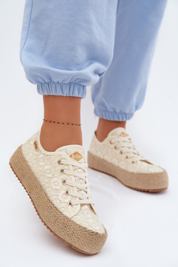 Ar mežģīnēm brīvā laika apavi espadrilles ar platformu Lee Cooper LCIN-26-31-4328 smilšu krāsas 2