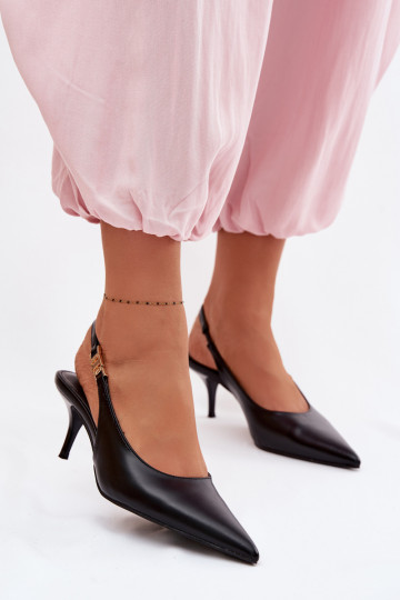 Sieviešu basenesImitacji Skóry ar papēdi melnas krāsas Jelissey