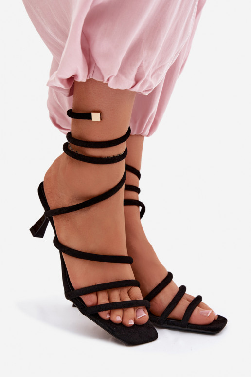 Sieviešu basenes ar papēdi Ar svītrām melnas krāsas Samara