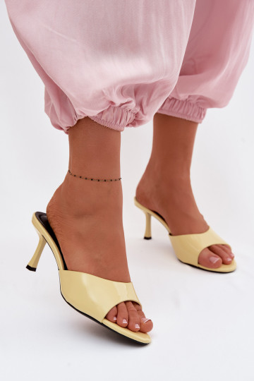 Laque ČībasImitacji Skóry ar papēdi Dzelteni Melissea