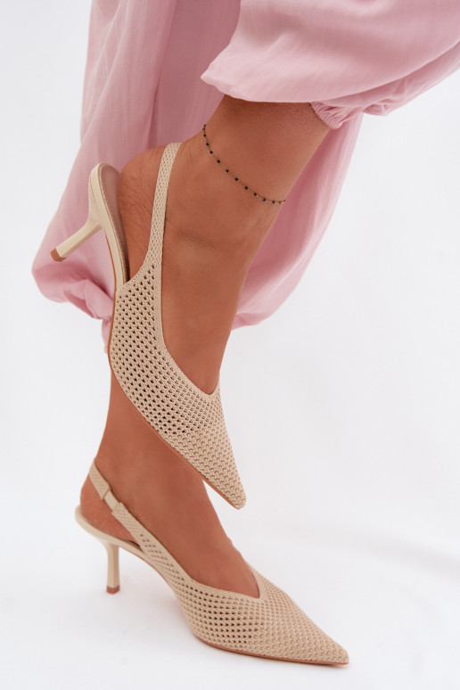 Sieviešu basenesTīklsgo Tā irteriālsu ar papēdi smilšu krāsas Emiliana