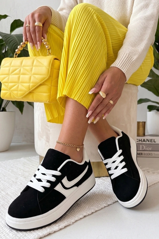 Melnas sporta apavi ar platformu...