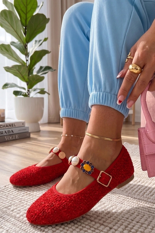 Sarkanas balerīnas ar dekoratīvu...