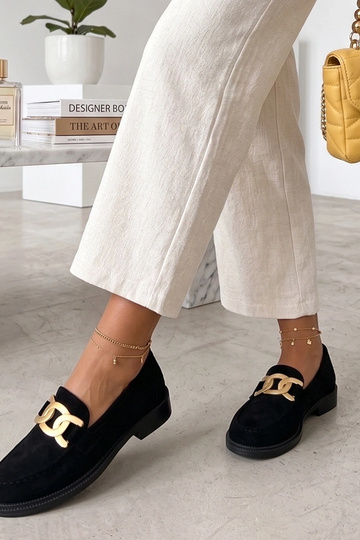 Melnās mokasīnas ar...