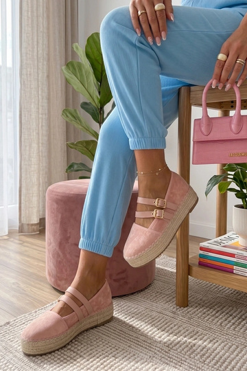 Rozā espadrilles uz... 2