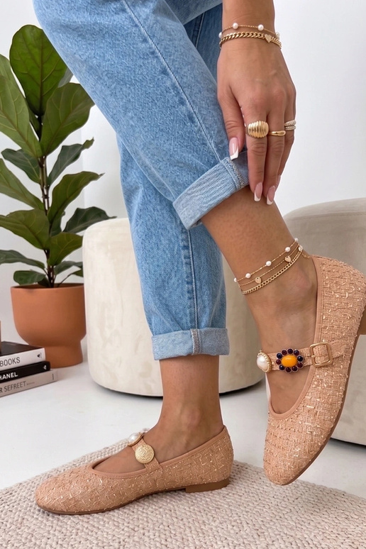 Smilšu krāsas balerīnas ar dekoratīvu...