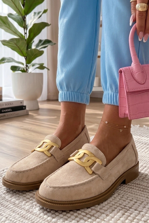 Smilšu krāsas mokasīni ar dekoratīvu...