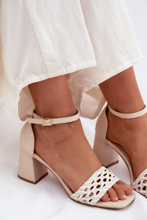 Sieviešu basenes Ar bizi Ziloņkaula krāsas Felena